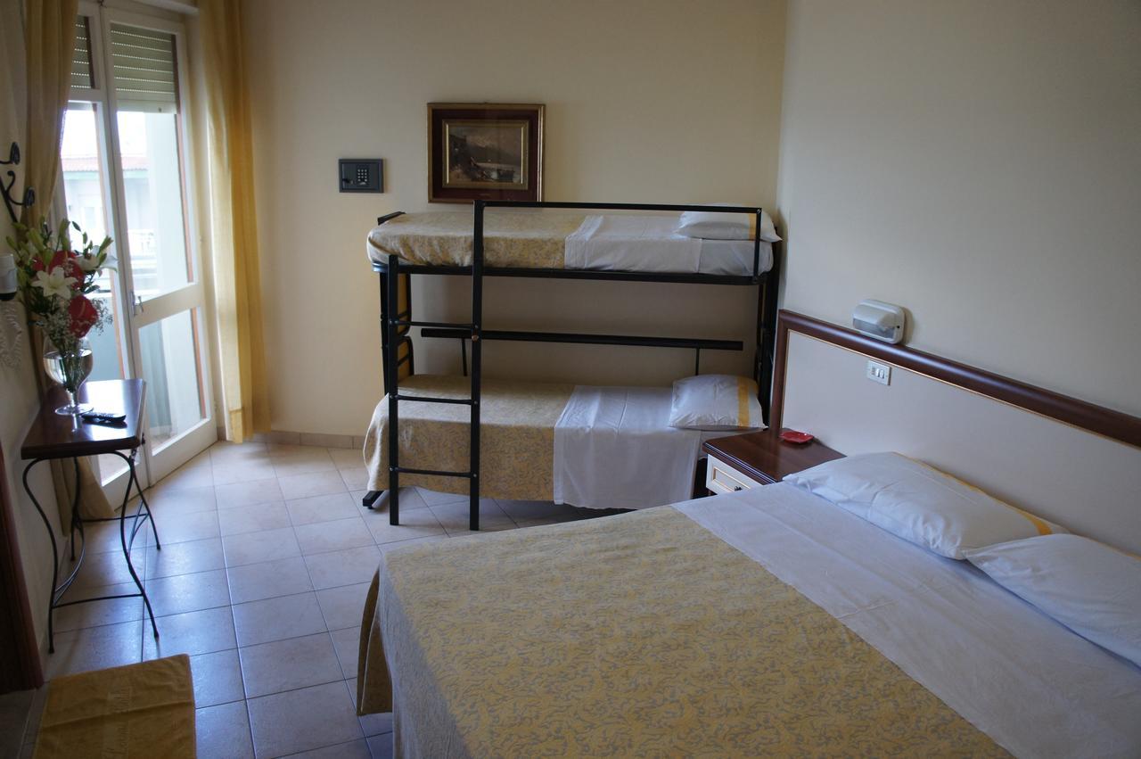 Hotel Nettuno Cattolica Exteriér fotografie