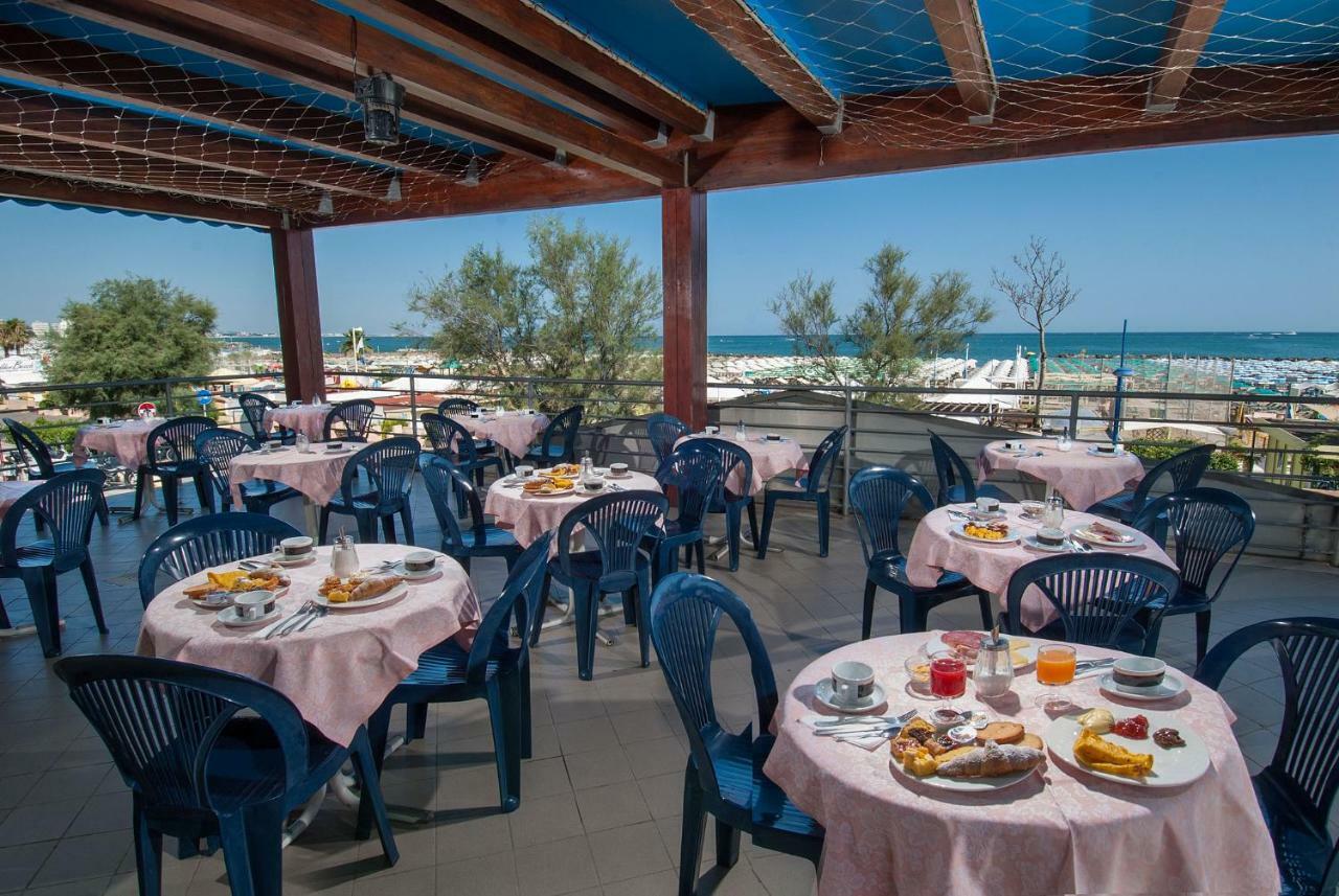 Hotel Nettuno Cattolica Exteriér fotografie