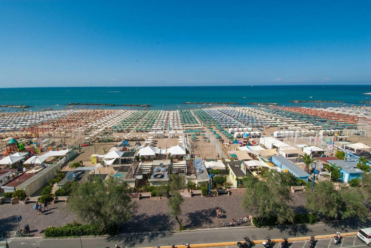 Hotel Nettuno Cattolica Exteriér fotografie